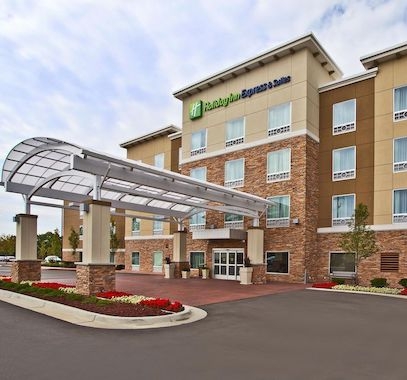 Holiday Inn Express & Suites Ann Arbor, MI